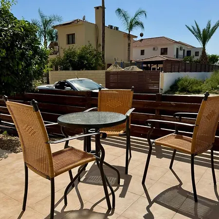 Apartment Sunflight 01b One Bedroom *